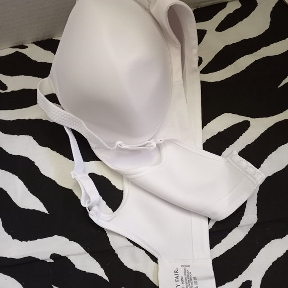 Vanity Fair 40 DD Bra - Picture 8 of 8